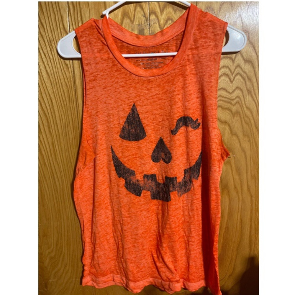 FIFTH SUN Pumpkin Tank. Only worn once